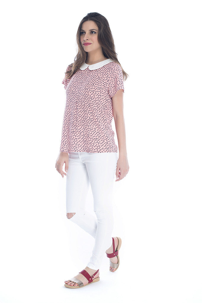White Collar Top In Coral