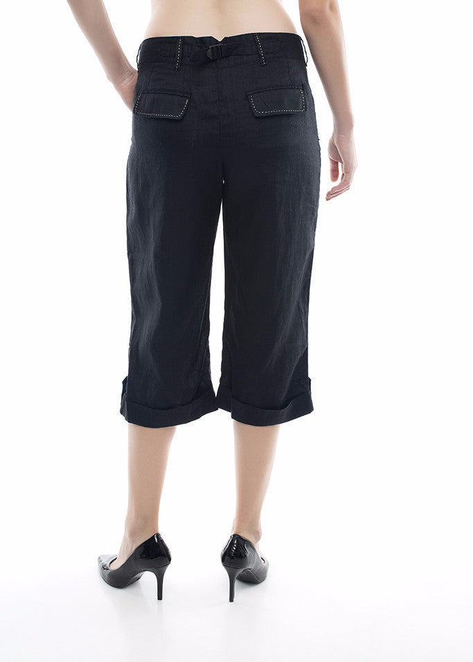 Cropped Trousers In Black