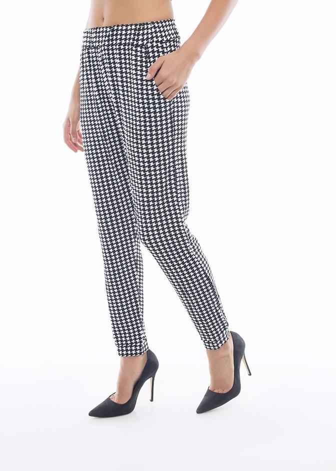 Trouser with Houndstooth Print in Black and White