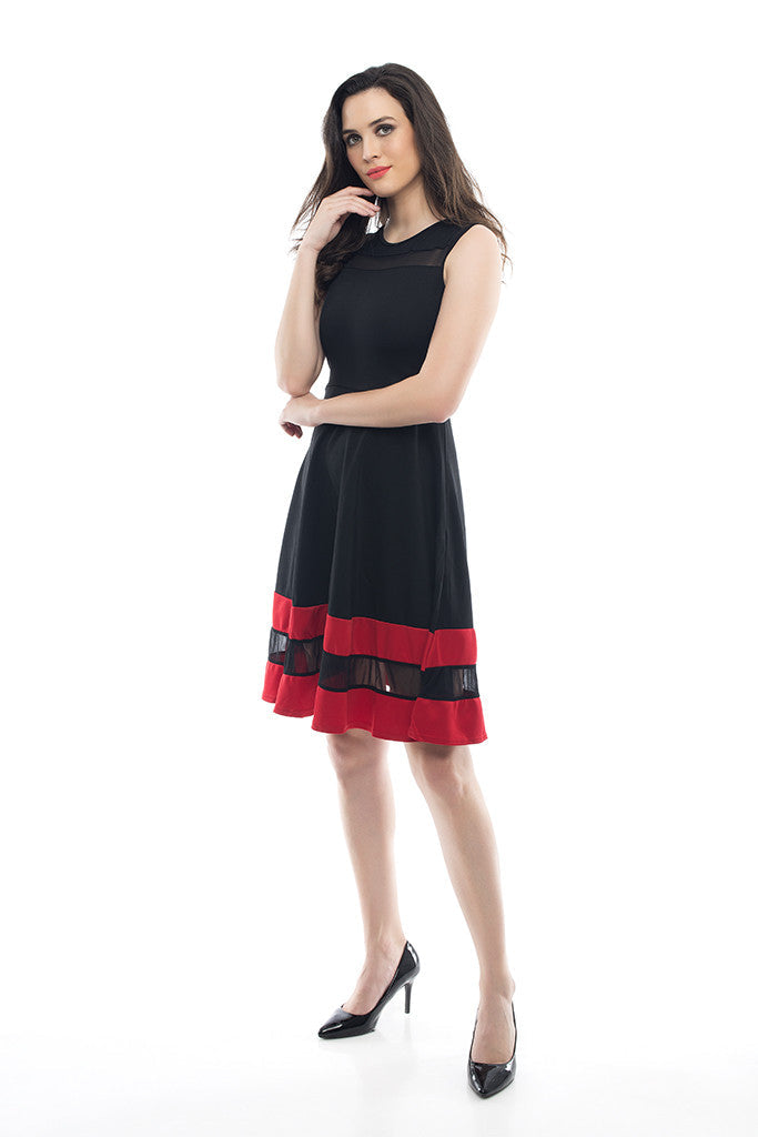 Sleeveless Dress in Black and Red